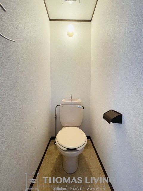 トイレ　トイレとお風呂は別です