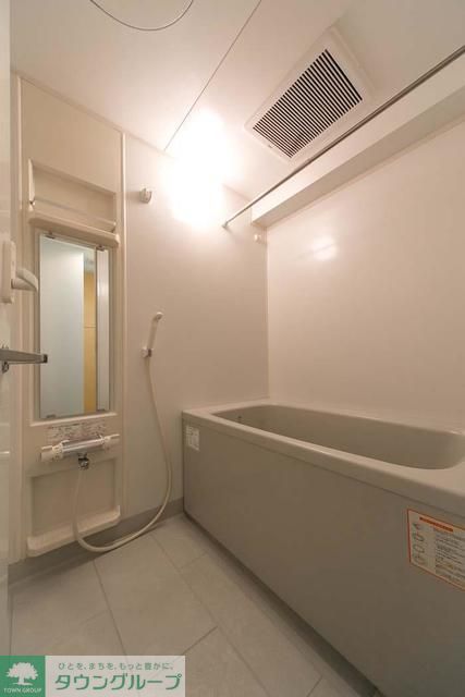 バス・シャワールーム　※写真は同タイプ住戸です。