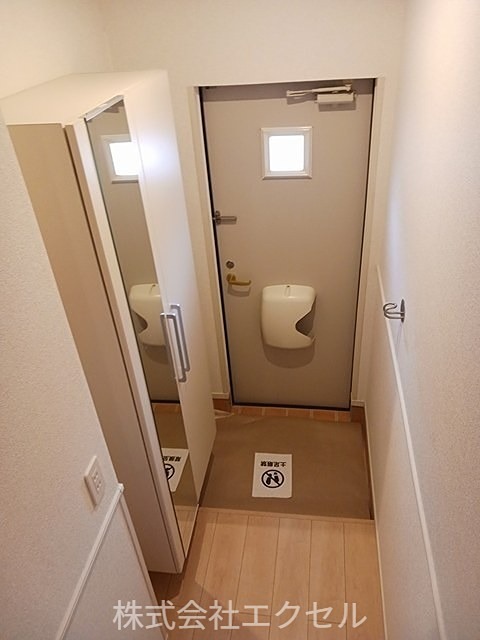ＪＲ中央線 八王子駅 徒歩2分 2階建 築9年の玄関写真