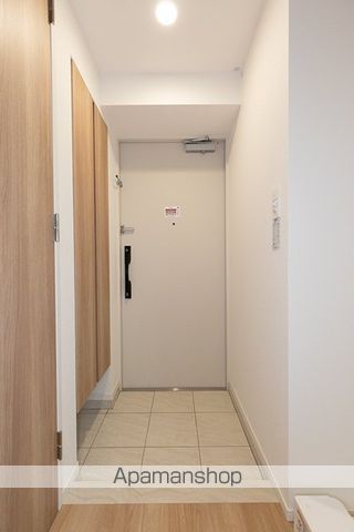 ＪＲ京浜東北線 東十条駅 徒歩4分 14階建 築2年の玄関写真