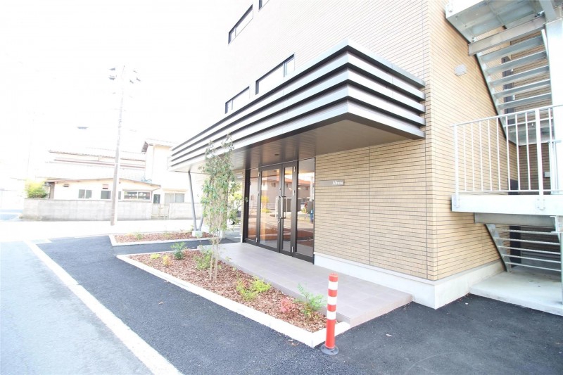 ＪＲ山陽本線 倉敷駅 徒歩30分 6階建 築9年の外観写真