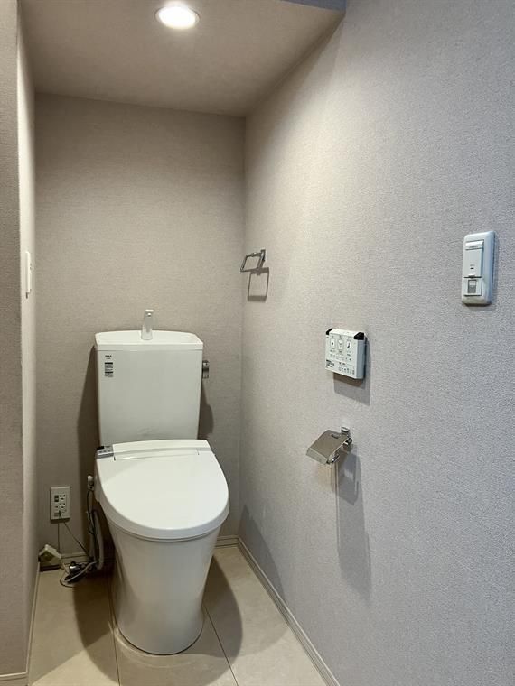 北葛西戸建のトイレ写真