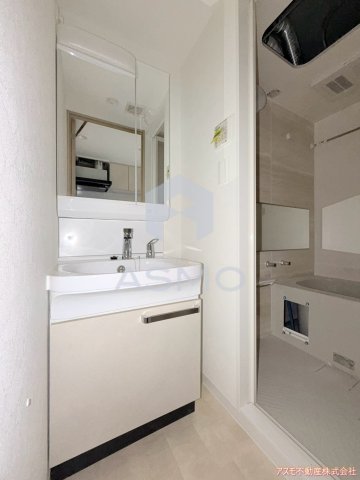 洗面設備　同マンション別部屋　参考写真
