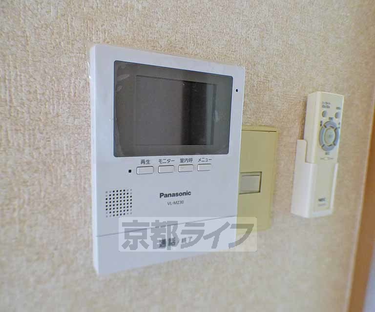 セキュリティ　モニターで来客確認できるので安心です。