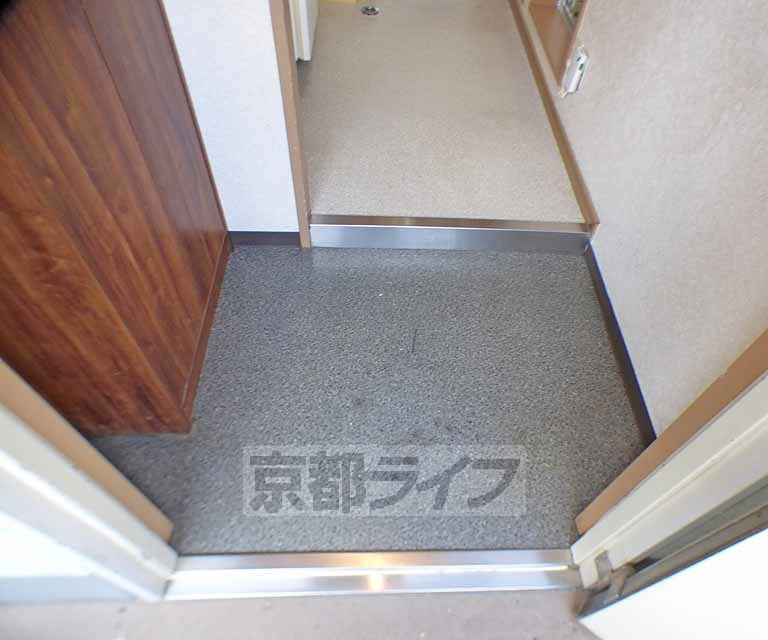 玄関　玄関です。