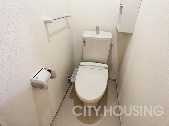 エルハーベン加茂宮Cのトイレ写真