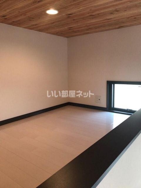 京王線 調布駅 徒歩4分 2階建 築14年の内装写真