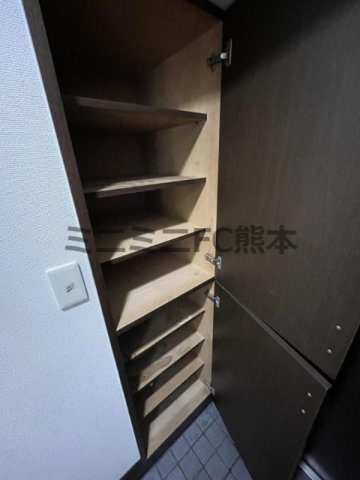 熊本市電健軍線 辛島町駅 徒歩10分 10階建 築38年の内装写真