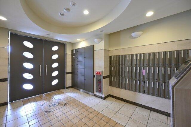 ステージグランデ三軒茶屋アジールコートの外観写真