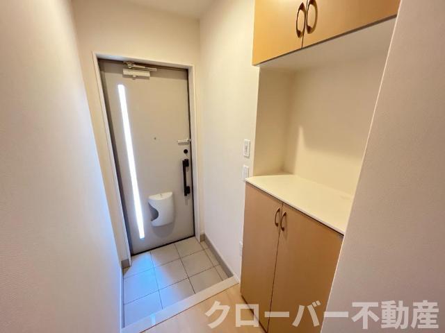 ＪＲ予讃線 丸亀駅 徒歩27分 2階建 築9年の玄関写真