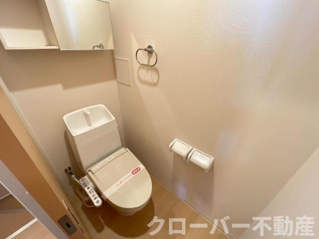 ＪＲ予讃線 丸亀駅 徒歩27分 2階建 築9年のトイレ写真