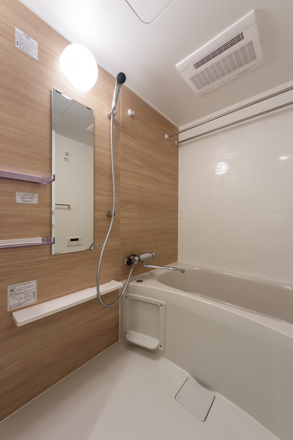 バス・シャワールーム　※写真は同タイプ住戸です。