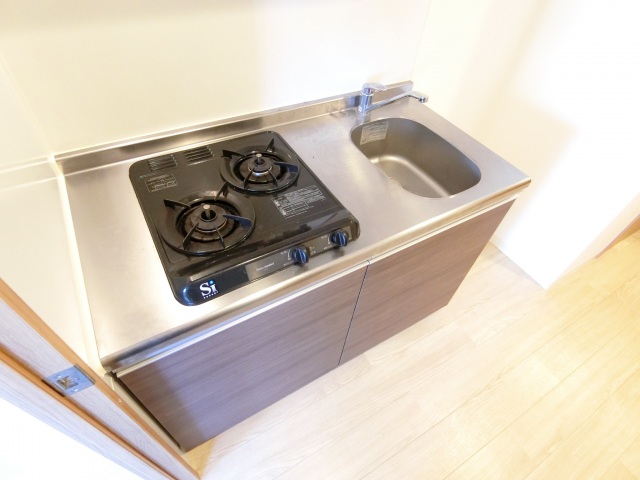 キッチン　2口ガスシステムキッチン