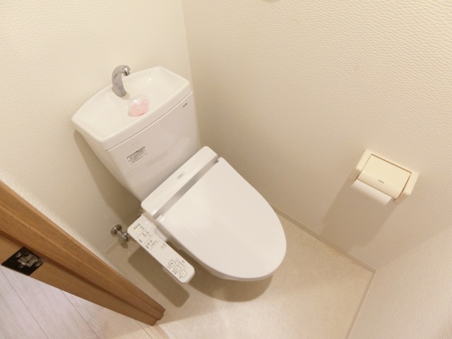トイレ　ウォシュレット