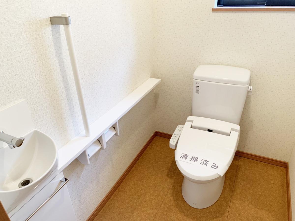 本郷貸家のトイレ写真