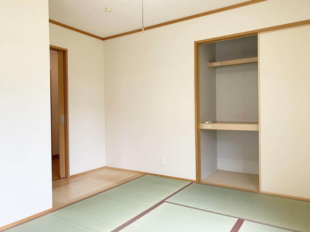 本郷貸家の内装写真