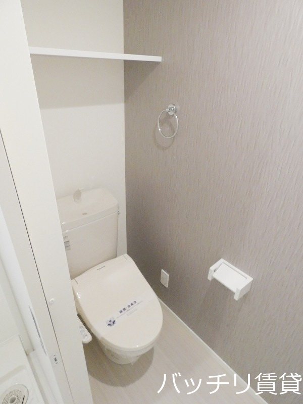 地下鉄桜通線 車道駅 徒歩11分 2階建 築8年のトイレ写真