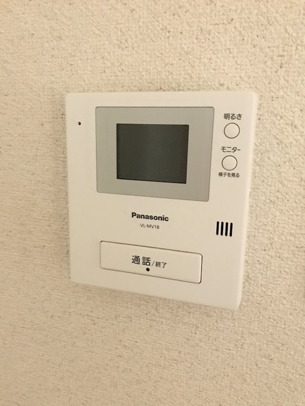 セキュリティ　モニター付きインターホン
