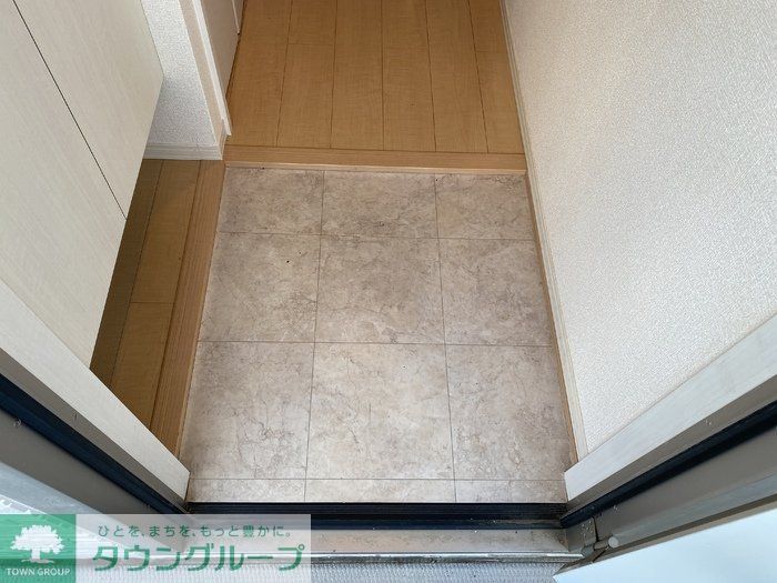 玄関　★お部屋探しは株式会社タウンハウジング東京まで★