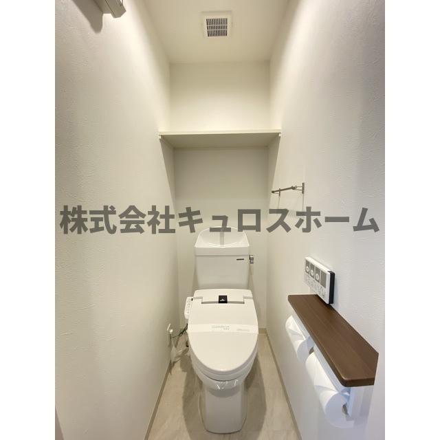 ＪＲ大阪環状線 寺田町駅 徒歩10分 3階建 築8年のトイレ写真