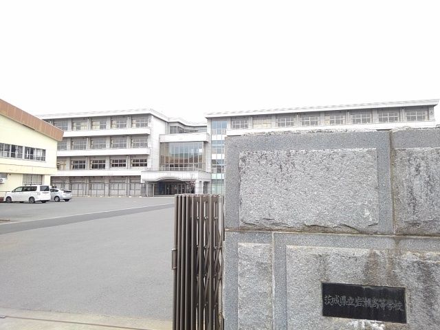 高校・高専　茨城県立岩瀬高等学校（高校・高専）まで750m