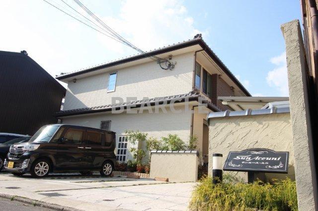 エントランス　建物の内部です