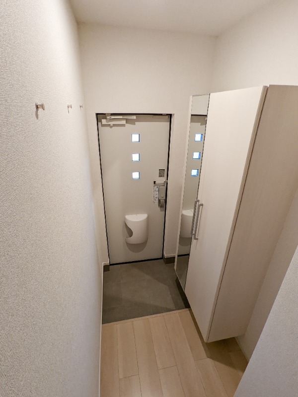 玄関　図面と現状に相違がある場合には現状を優先