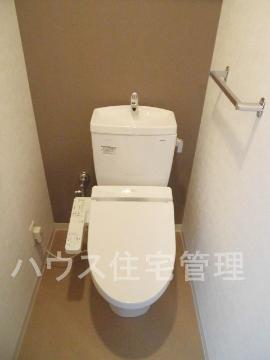 トイレ　シャワー付トイレ