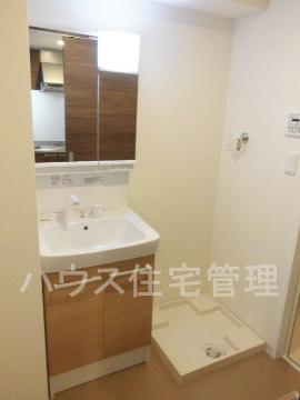 洗面設備　洗髪洗面化粧台