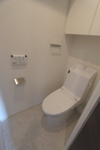 プラウドフラット外神田のトイレ写真