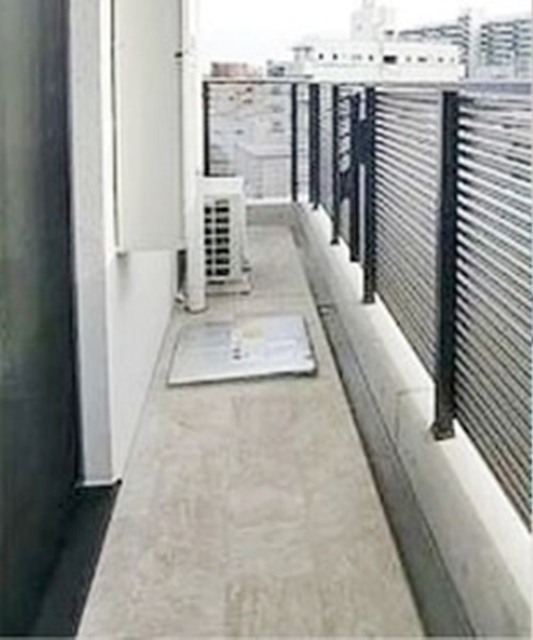 バルコニー　別部屋同仕様タイプ
