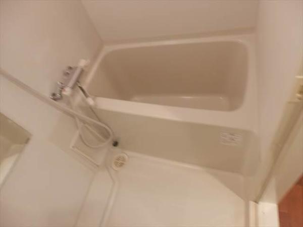 バス・シャワールーム　バス※別部屋参考写真