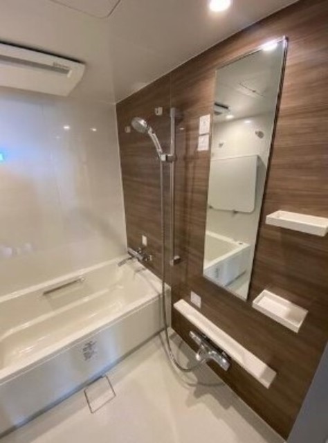 バス・シャワールーム　別部屋参考写真