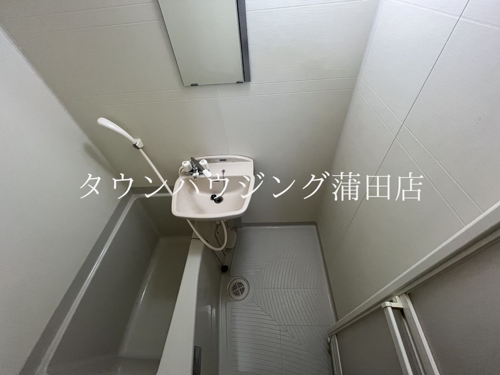 東急池上線 蓮沼駅 徒歩8分 3階建 築17年の風呂写真