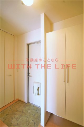 玄関　落ち着いた玄関です