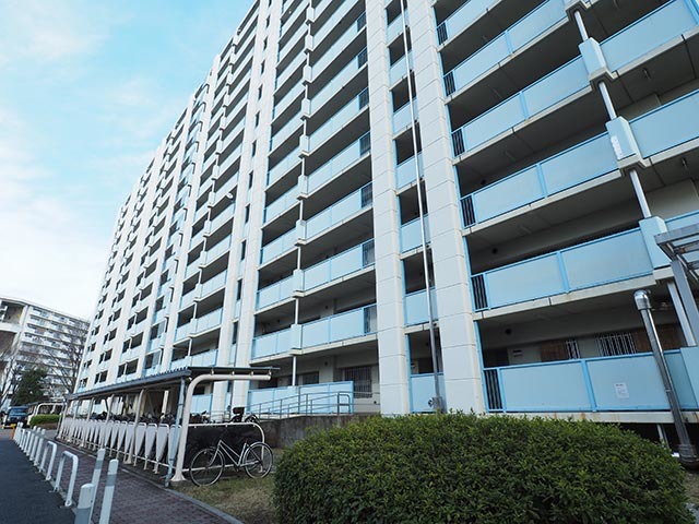 UR昭島つつじが丘ハイツの外観写真