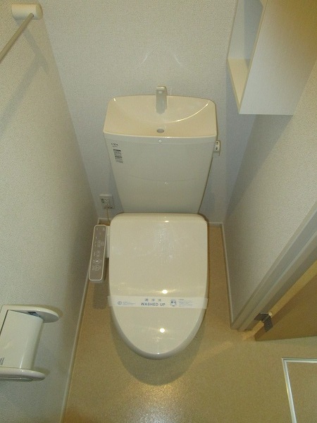 広島高速交通アストラムライン 安東駅 徒歩7分 2階建 築11年のトイレ写真