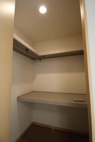 収納　ウォークインクローゼット