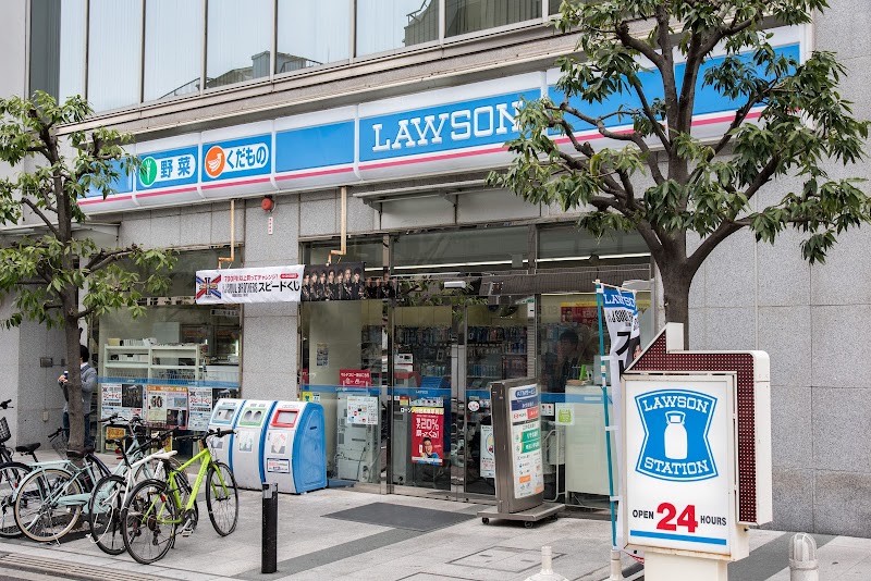 コンビニ　ローソン白金高輪駅前店（コンビニ）まで232m