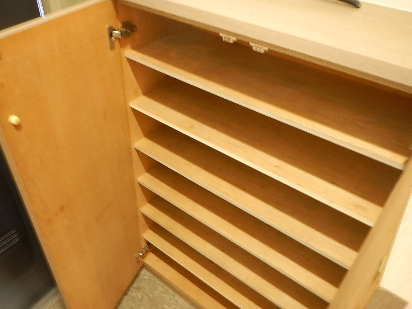 玄関　別部屋参考写真です