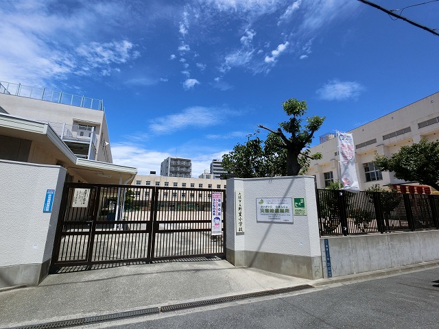 小学校　大阪市立野里小学校（小学校）まで780m