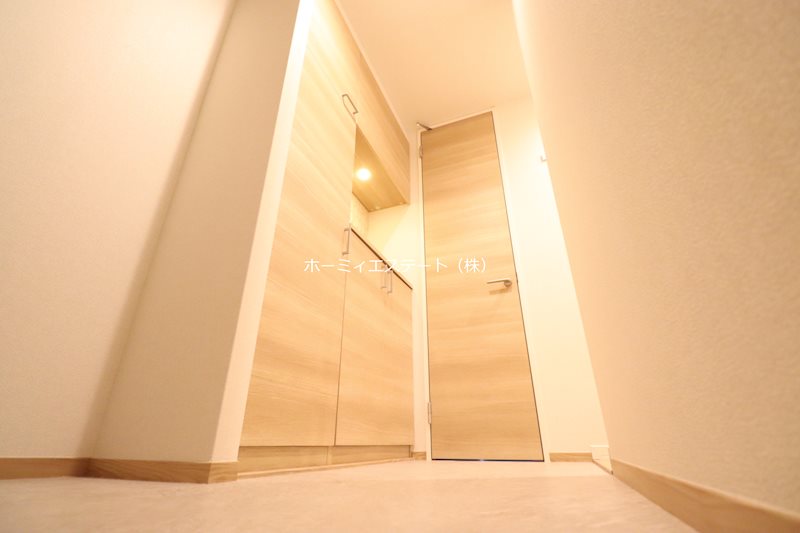 玄関　シューズBOX＆土間収納付き♪