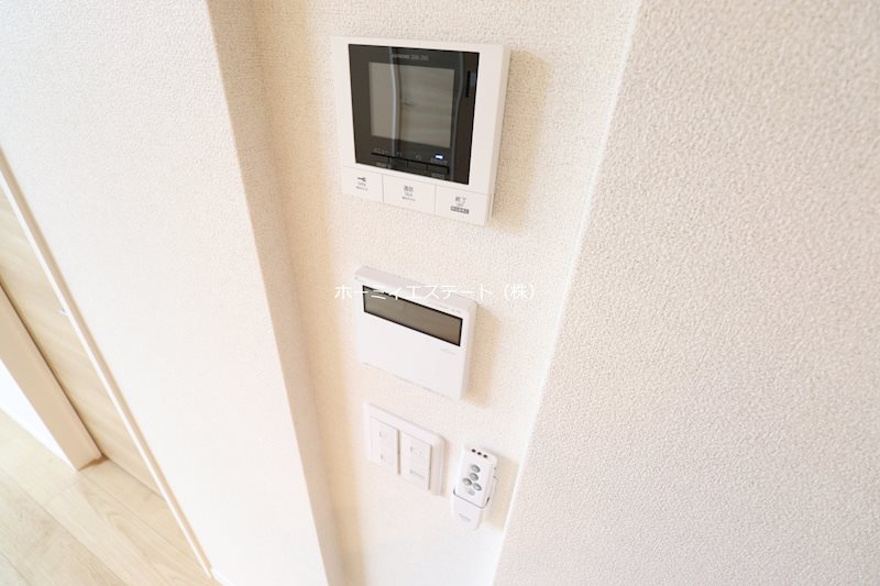 セキュリティ　TVモニターホン＆オートロック付き♪