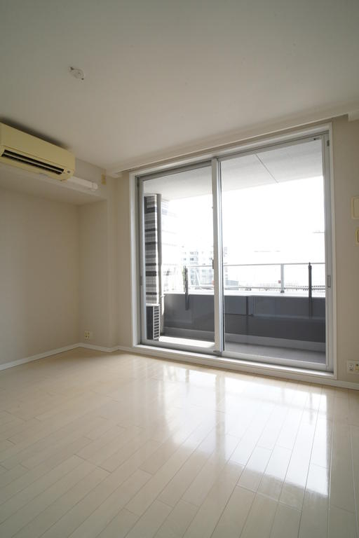 居室・リビング　内観1※別部屋参考写真