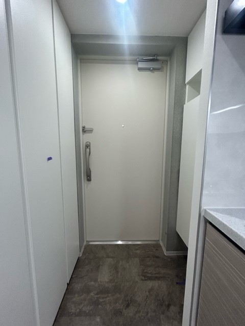 玄関　※参考写真