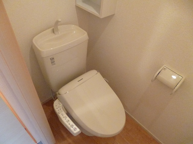 【サン・ルルドIのトイレ】