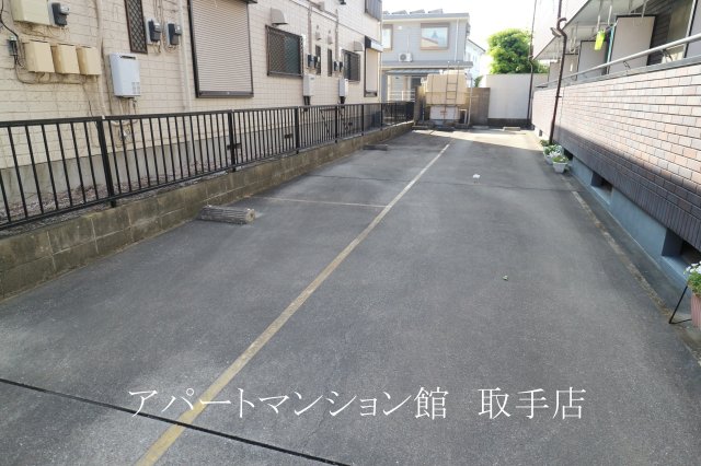 【佐貫ルビーハイムIIの駐車場】