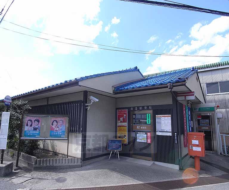 【亀岡市曽我部町寺のアパートの郵便局】