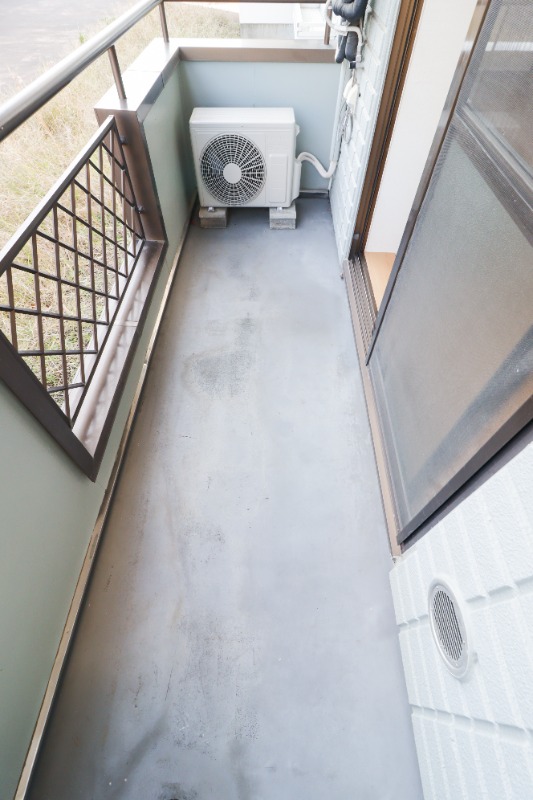 バルコニー　図面と現状に相違がある場合には現状を優先