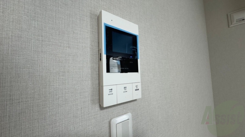 セキュリティ　インターホンは通話ができるので急な訪問があっても安心です。